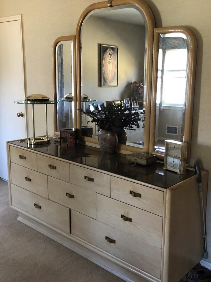 Mid Century Modern King Pickled Pine Bedroom Set May 17, 2020