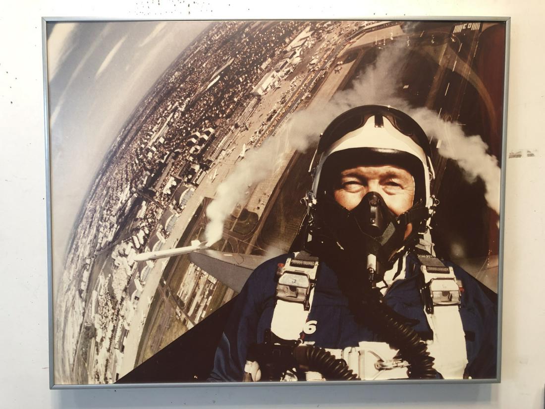 Mid C. Large Scale Photograph Plane Cockpit (1 of 3)