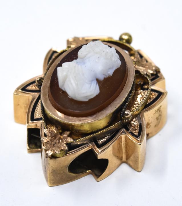 Antique 19th C 14kt Gold Cameo Set Slide Pendant (1 of 6)