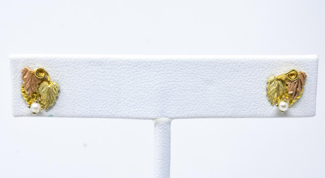 Pair 14k Gold & Pearl Grape Cluster Motif Earrings (1 of 5)