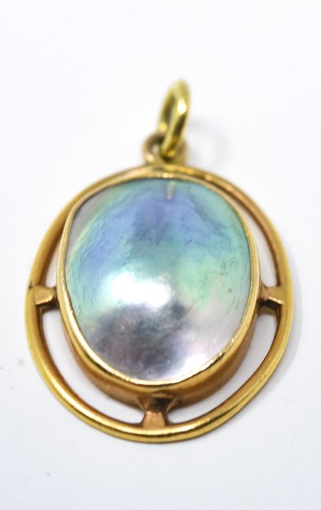 Estate Antique Edwardian Pearl & 10k Gold Pendant: Edwardian Pearl and 10k Gold Pendant – Approximately .75” x .6”. Stamped 10K. Unsold stock from a prominent Westchester jewelry shop.