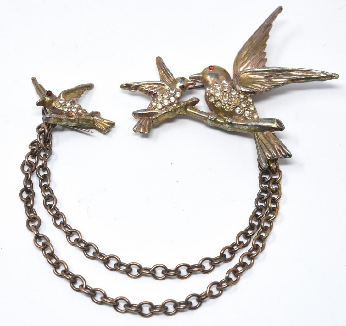 Vintage Bird Sweater Clip Double Brooch w Festoon: Vintage Bird Sweater Clip Double Brooch w Festoon Swag. Measures 8.5 inches in overall length.