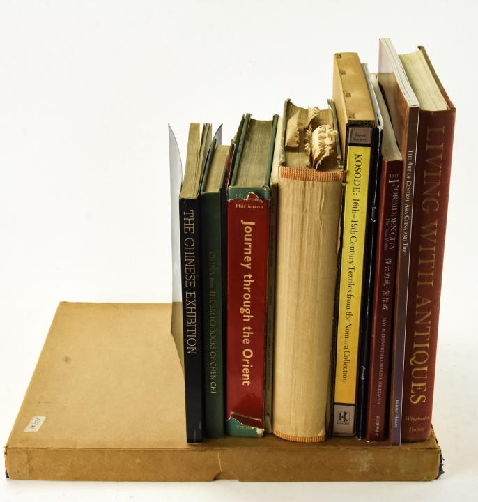 Group Asian Arts & Culture Theme Reference Books (1 of 7)