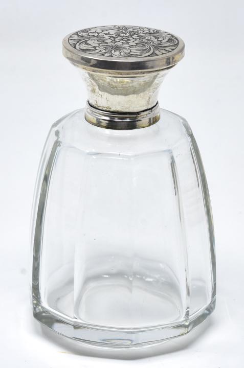Antique 800 Silver Lid & Art Glass Perfume Bottle (1 of 9)