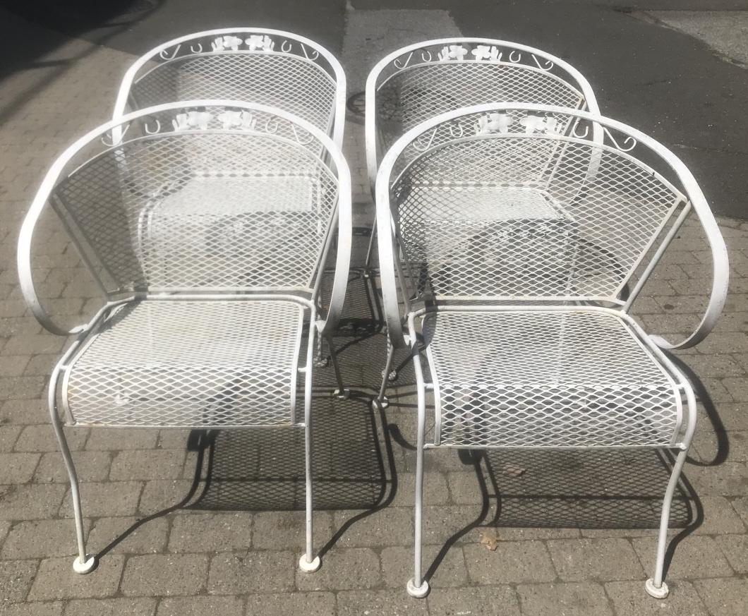 4 Mid C Woodard Style White Garden Chairs (1 of 4)
