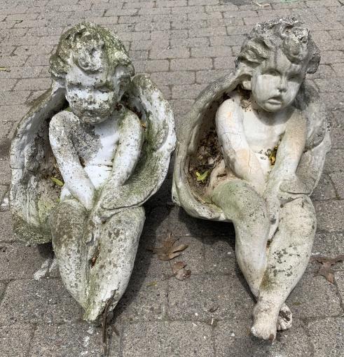 Pair Cast Stone Figural Seated Putti Angel Statues (1 of 4)