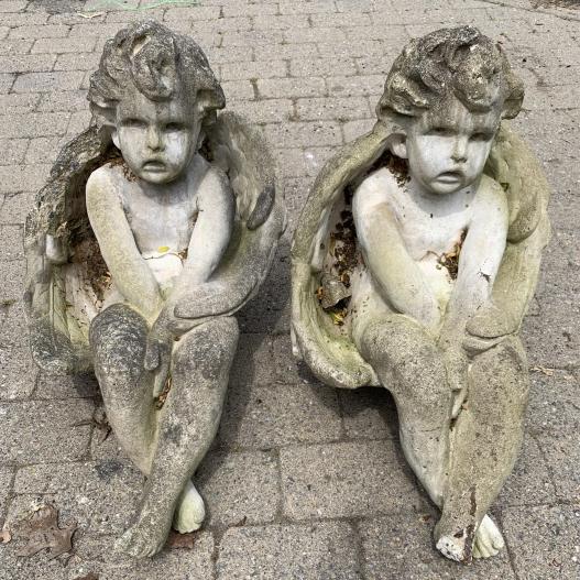 Pair Cast Stone Figural Seated Putti Angel Statues (1 of 5)