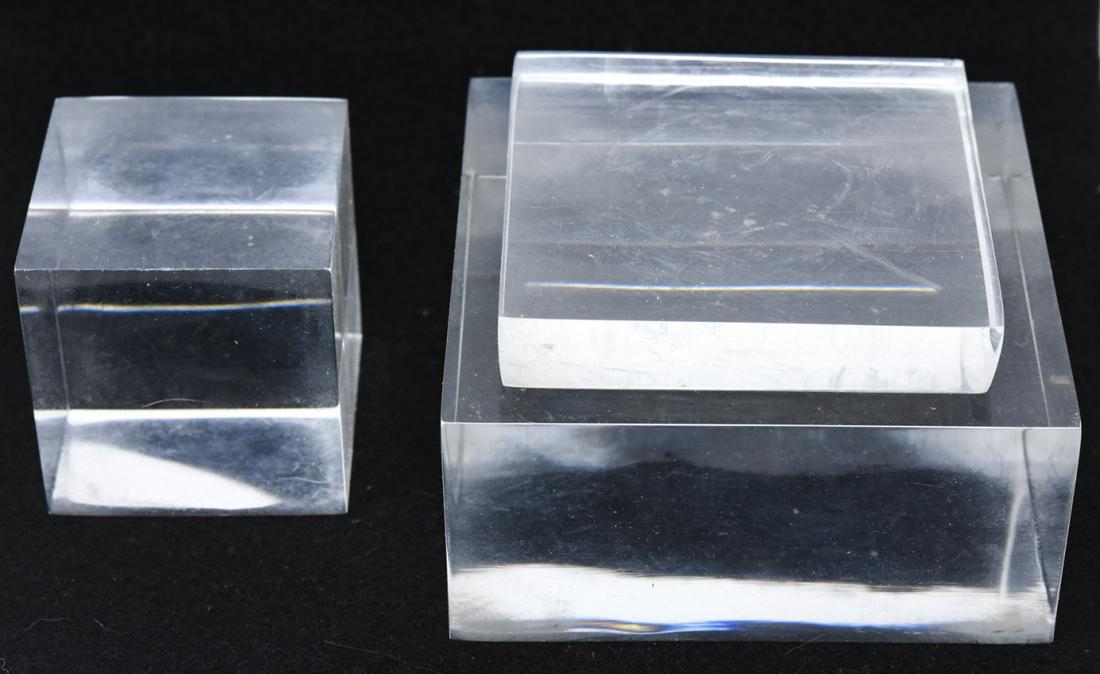 Three Vintage Lucite Display Stands for Art Glass (1 of 5)