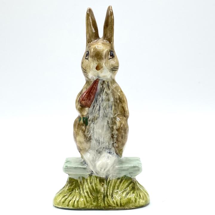 Royal Albert England Fierce Bad Rabbit (1 of 4)