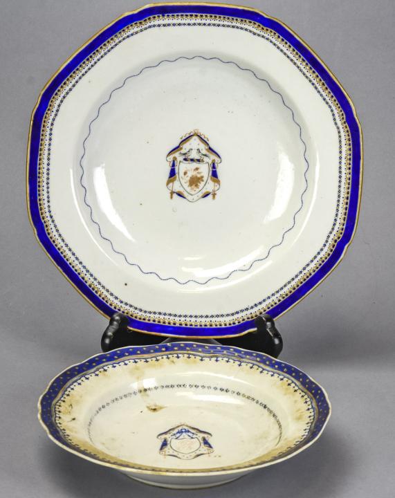 Two Antique 18th C Chinese Export Porcelain Plates (1 of 10)