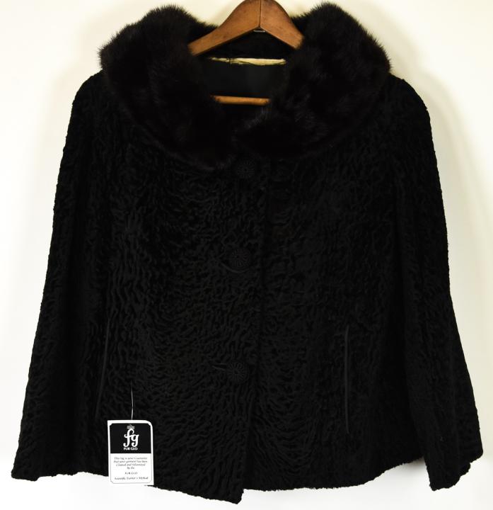 Vintage Black Persian Lamb Mink Collar Fur Coat: Vintage Black Persian Lamb Mink Collar Fur Short Coat. Crocheted covered buttons. 24 inches long, 18 inches across shoulders, sleeves are 21 inches long