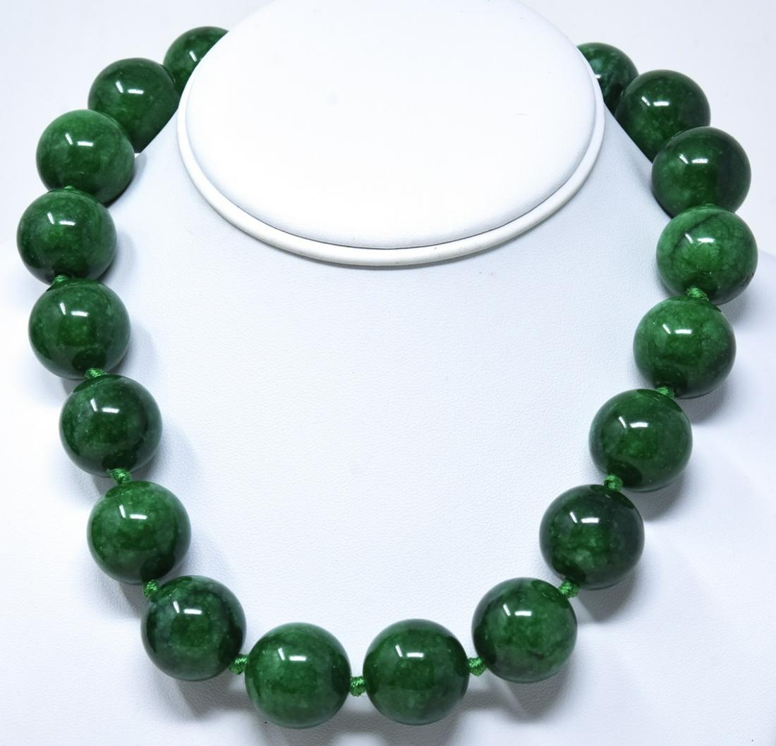 20mm Green Nephrite Jade Beaded Necklace Strand (1 of 5)