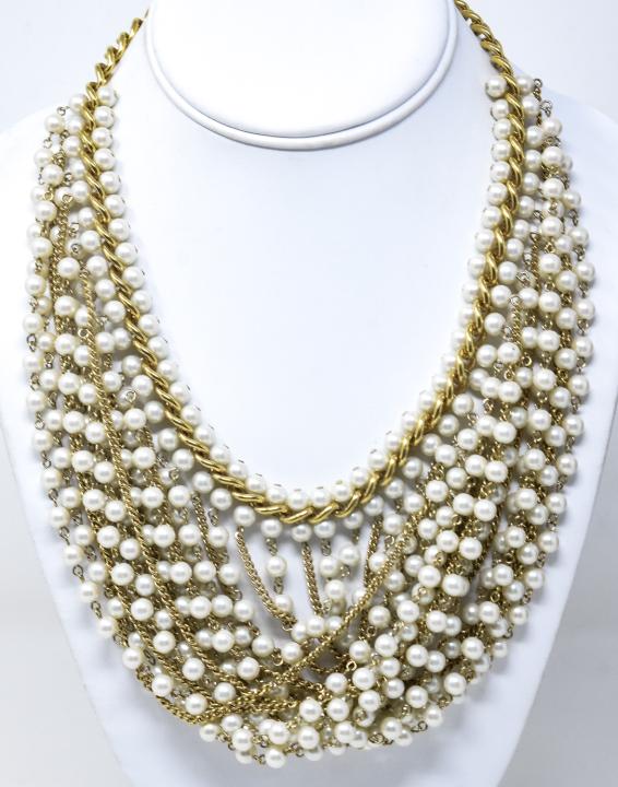 Vintage Trifari Costume Jewelry Pearl Set Necklace (1 of 8)