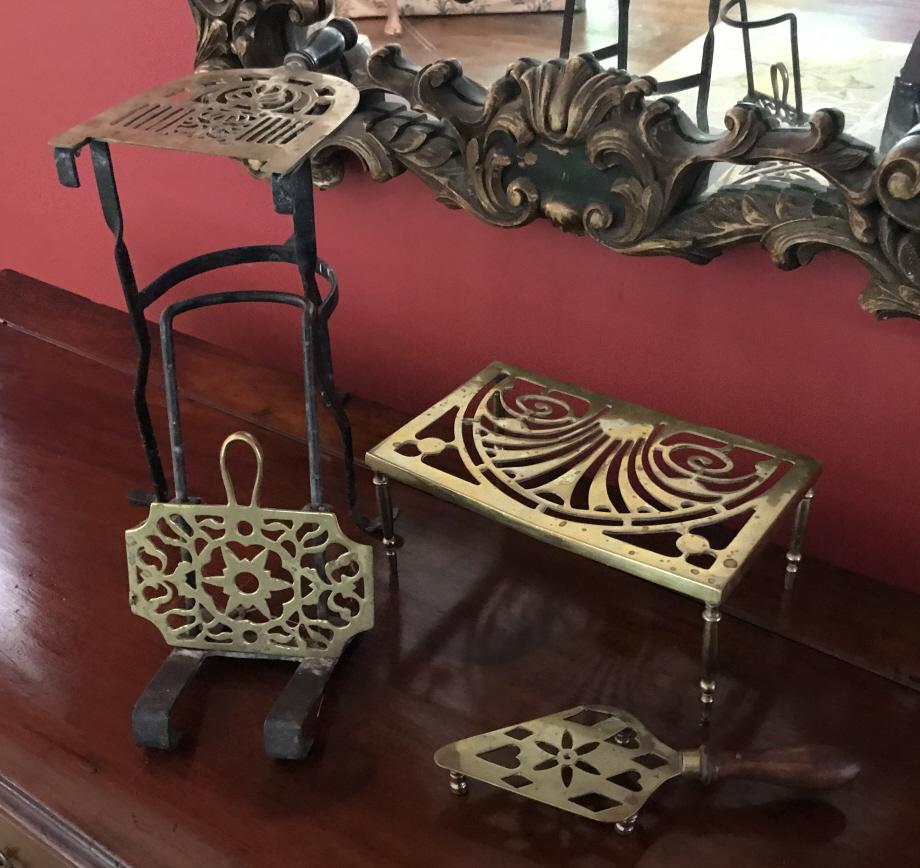 4 Antique English 19th C Brass Fireplace Trivets (1 of 2)