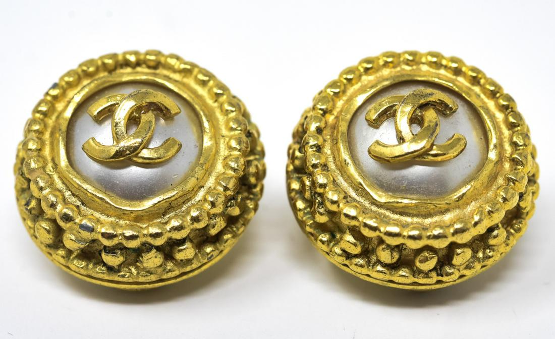 Pair Vintage Chanel Double C Logo Clip On Earrings (1 of 8)
