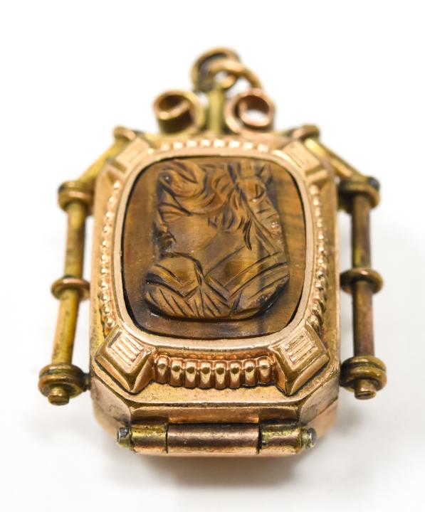 Antique 19th C Tiger's Eye & Bloodstone Locket: Antique 19th C Tiger's Eye & Bloodstone Locket Necklace Pendant w Carved Cameo. Measures 1.25 inches in length.