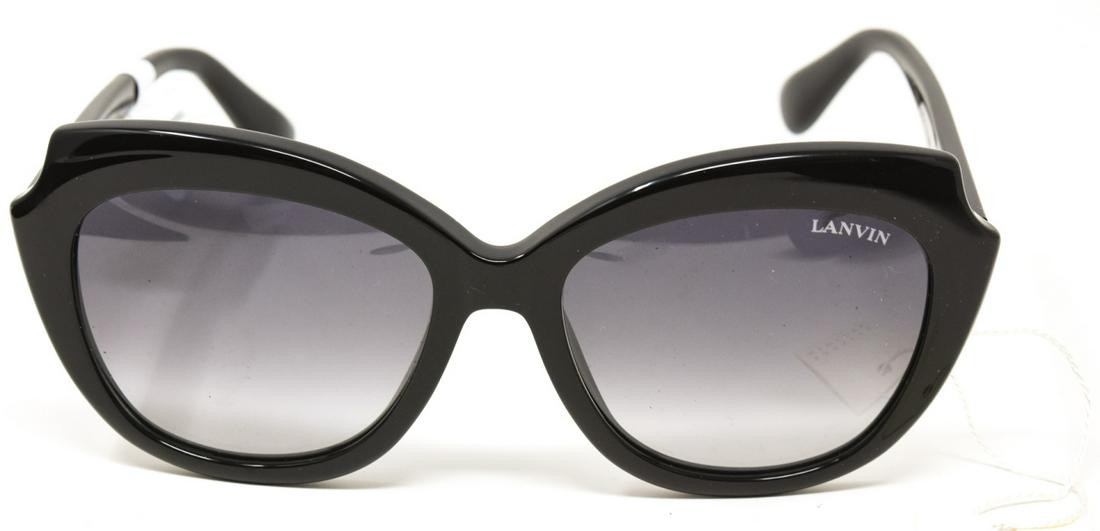 New w/ Tags Black Lanvin Sunglasses: New w/ Tags Black Lanvin Sunglasses – Black sunglasses purchased from Barneys for $245 Retail.