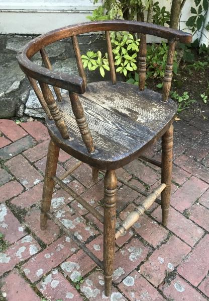 Antique 19th C American Child or Doll Size Chair (1 of 2)