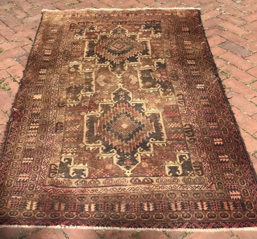 Oriental / Persian Heriz Style Throw Rug (1 of 3)