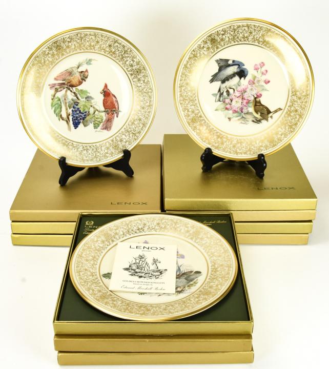 11 Lenox Porcelain Edward Boehm Bird Dinner Plates: 11 Lenox Porcelain Edward Marshall Boehm Bird Themed Dinner Plates, 10 in Original Boxes. 10.5 inches in diameter.