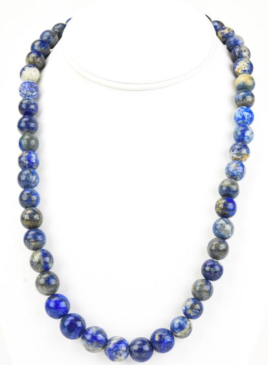 Graduated Size Bead Lapis Lazuli Necklace Strand: Graduated Size Bead Lapis Lazuli Necklace Strand. Beads have gold flecks / veining throughout. Measures 22 inches in length.