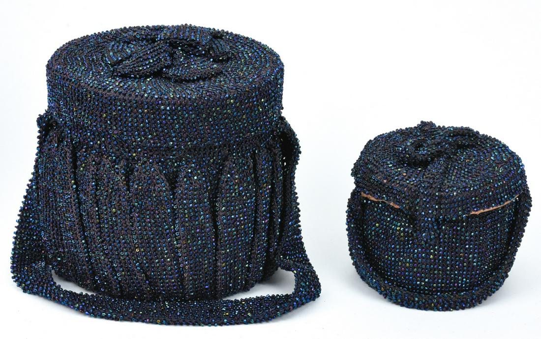 Two Sizes of Micro Art Glass Beaded Vintage Purses (1 of 8)