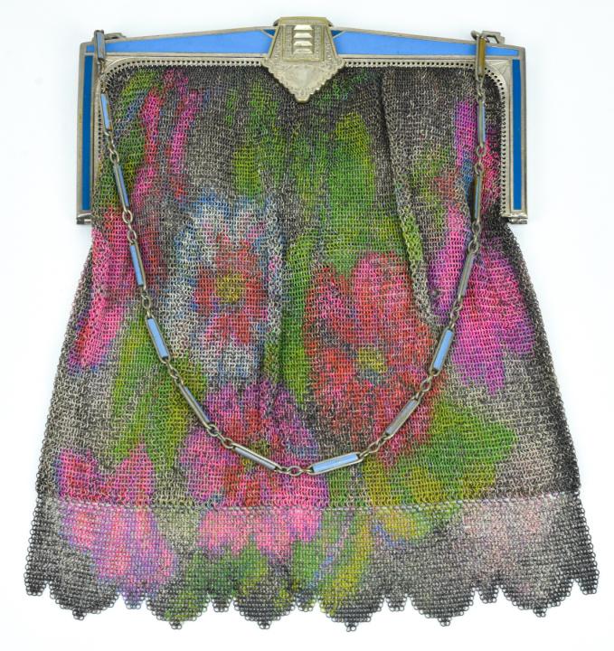 Antique Mesh Metal Colored Whiting & Davis Purse (1 of 7)