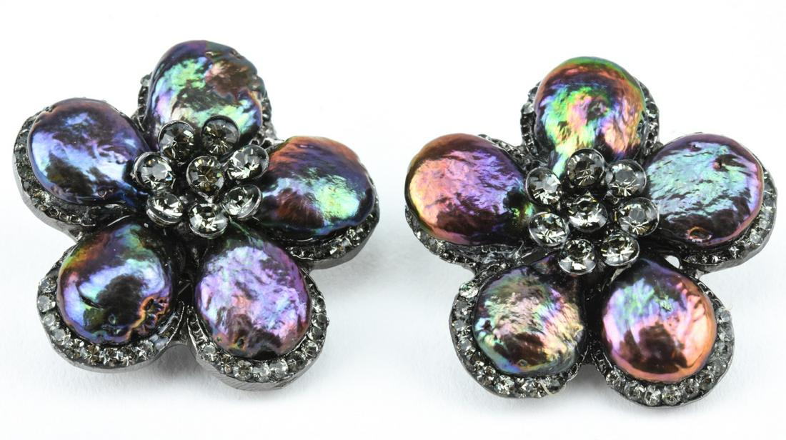 Pair Costume Jewelry Clip Earrings w Black Pearls (1 of 8)