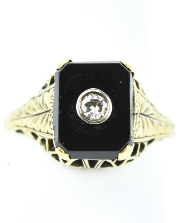 Vintage 14k Yellow Gold Diamond & Onyx Ring (1 of 7)