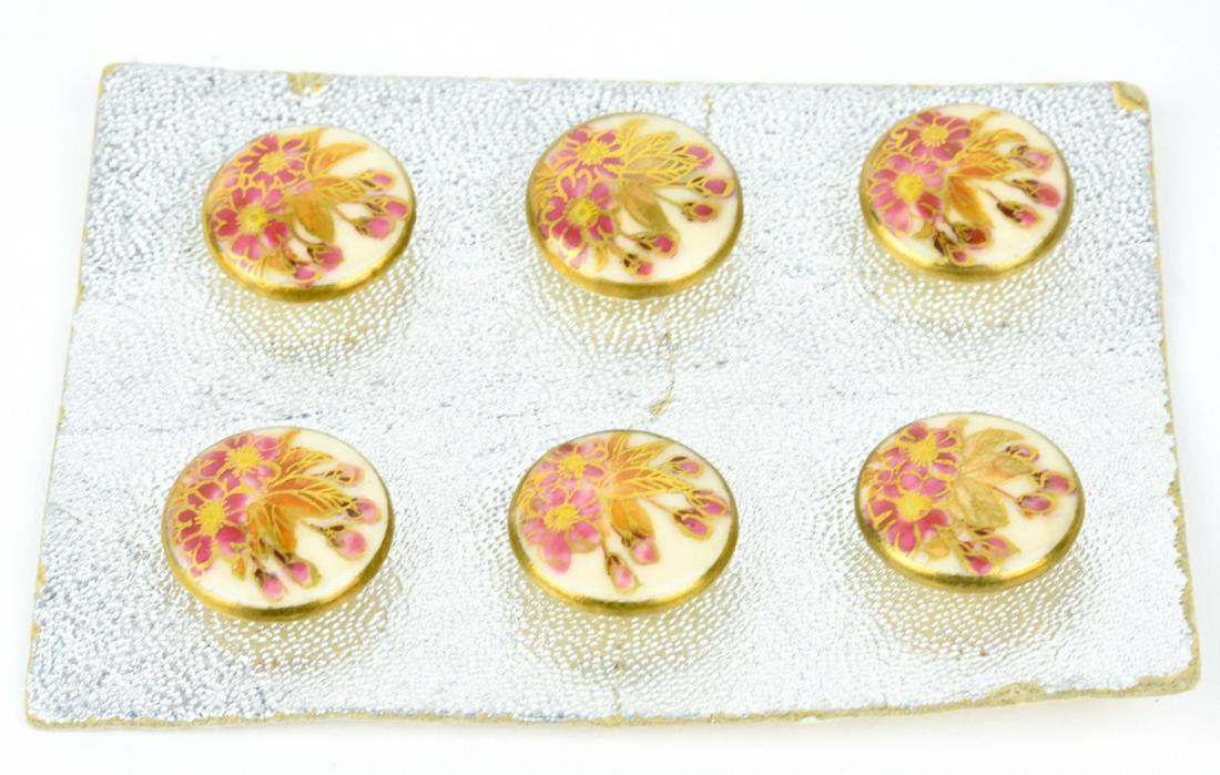 6 Small Antique Japanese Porcelain Satsuma Buttons (1 of 5)
