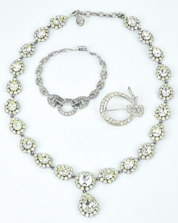 Vintage Austrian Necklace + Bracelet & Brooch (1 of 10)