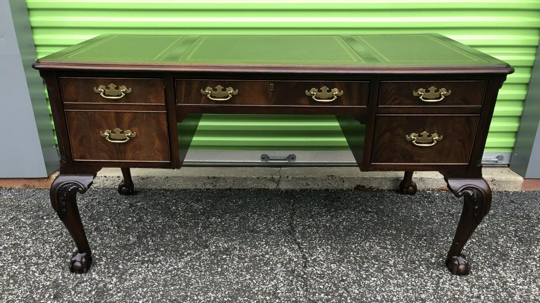 Hekman Georgian Style Crotch Mahogany Writing Desk (1 of 6)