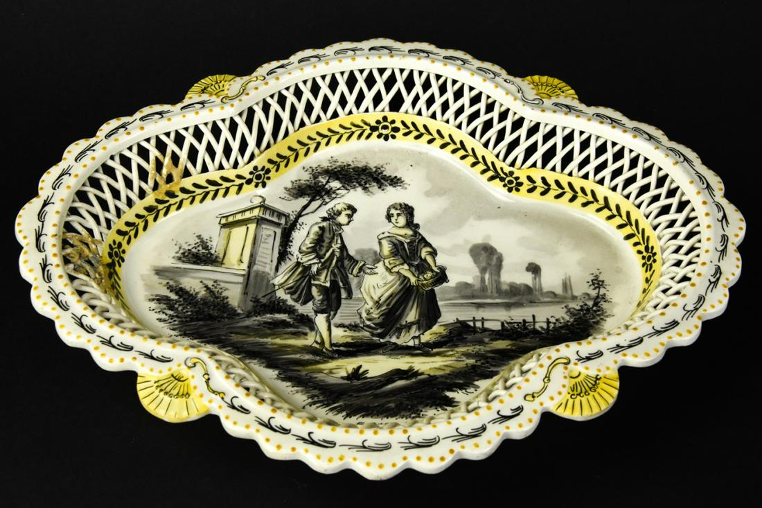 Antique French Sceaux Hand Painted Faience Dish (1 of 8)