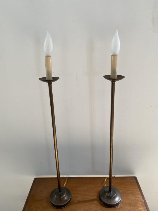 Pair of Contemporary Buffet Table Lamps (1 of 4)