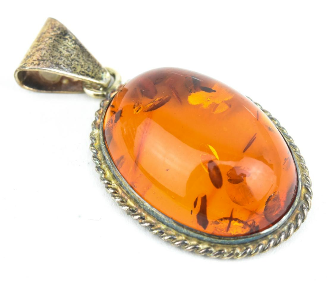 Vintage Sterling Silver & Natural Amber Pendant (1 of 5)