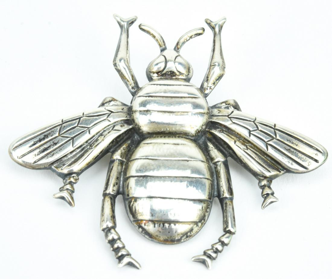 Large Scale Sterling Silver Bumblebee Brooch (1 of 7)