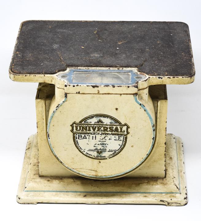 Vintage Universal Bath Scale (1 of 8)