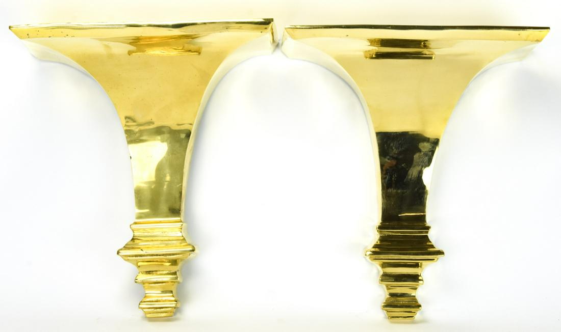 Pair Traditional Style Heavy Brass Wall Brackets (1 of 7)
