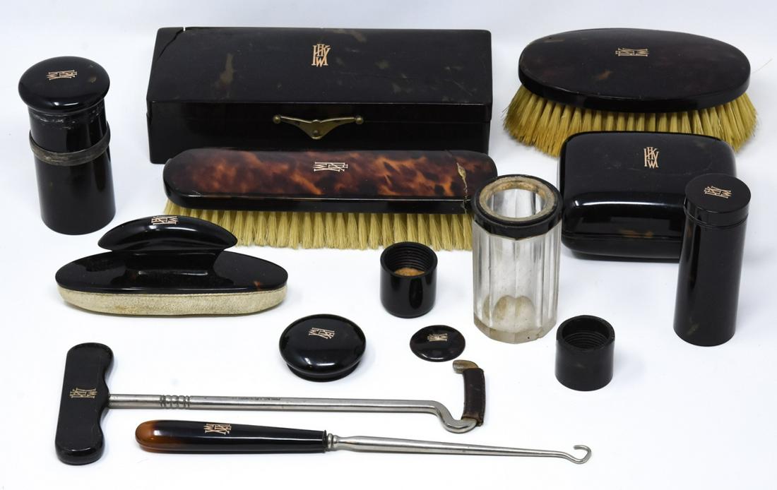 Vintage Faux Tortoise Vanity / Grooming Set (1 of 11)