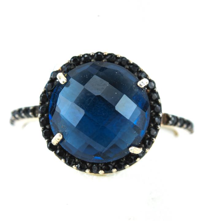 Contemporary 14kt Gold & Faceted Amethyst Ring (1 of 5)