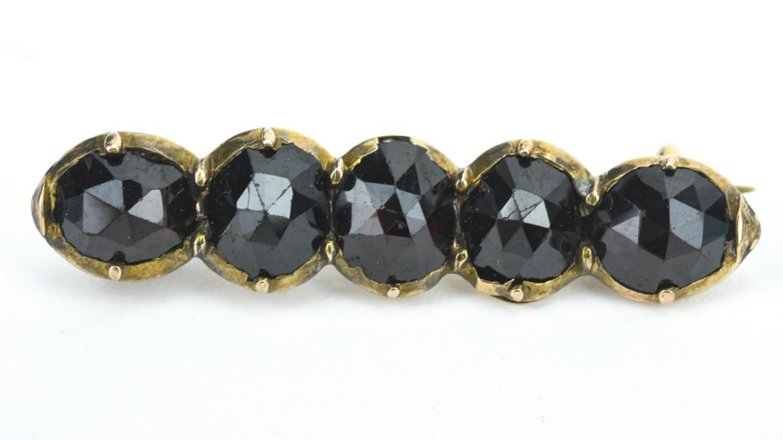 Antique Circa 1800 Georgian Gold & Garnet Brooch (1 of 5)