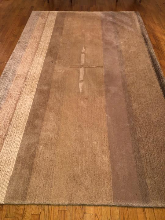 Edward Fields Contemporary Natural Tone Carpet: Edward Fields Designer Contemporary Natural Tone Striped Carpet. Center mark is from a dining room table base. 10 feet by 6 feet.