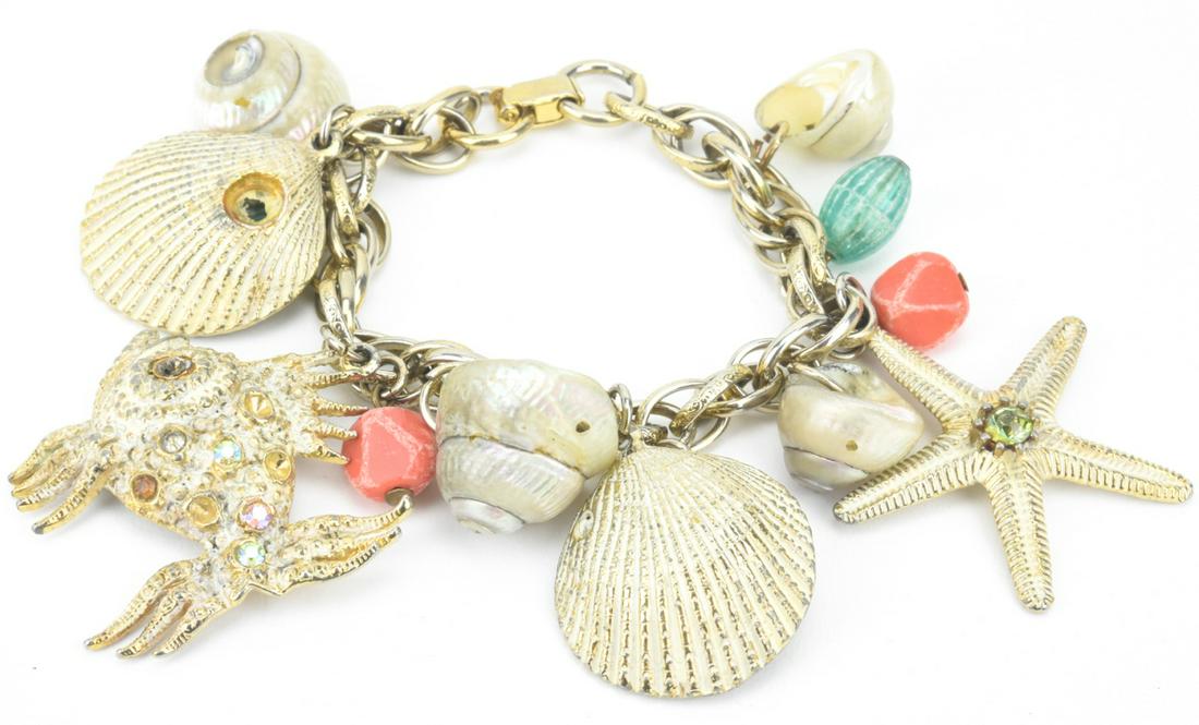 Vintage Costume Jewelry Shell Beach Charm Bracelet (1 of 8)