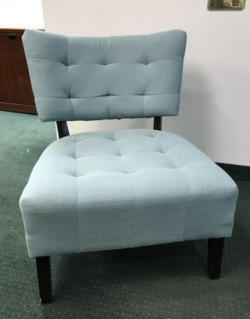Contemporary Modern Tufted Slipper Chair: Contemporary Modern Tufted Slipper Chair. Measures 31 x 26 x 24 inches.