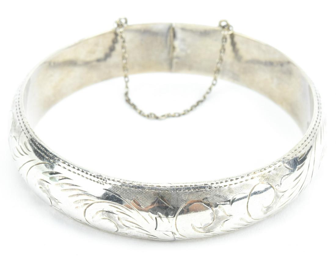 Vintage Chased Sterling Silver Bangle Bracelet (1 of 8)