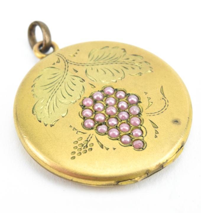 Antique 19th C Gold Locket W Pearl Grapes (1 of 6)