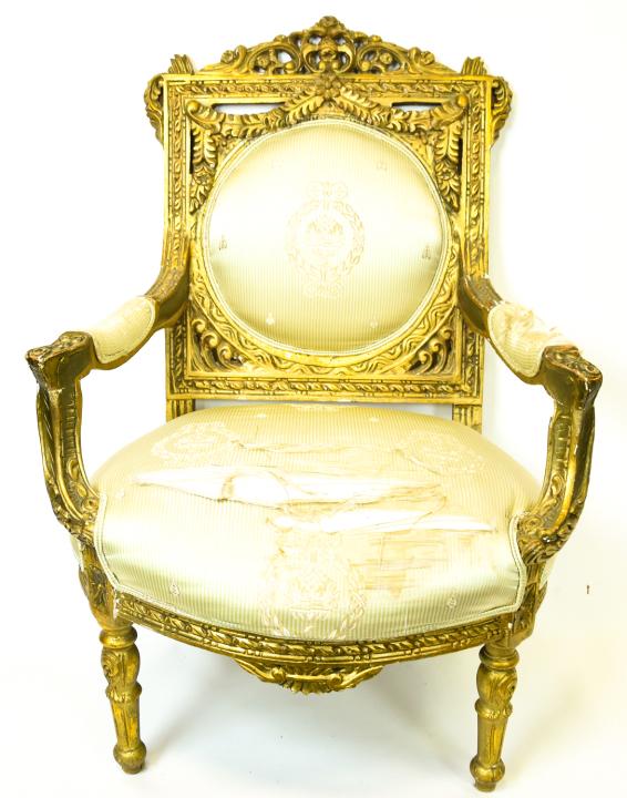 Antique French Rococo Carved Gilt Throne Chair (1 of 9)