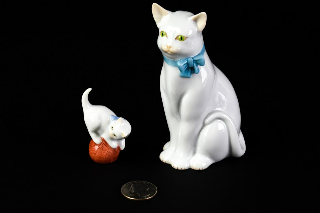 Pair Herend Porcelain White Cats Blue Bow Figures (1 of 8)
