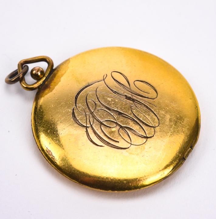 Antique C 1930s Art Deco Locket (1 of 5)