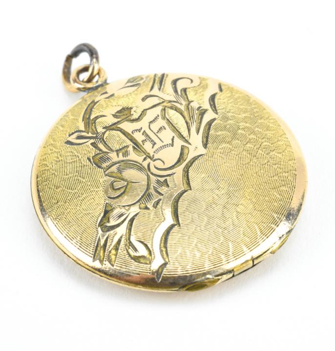 Antique Chased Engraved Gold Filled Locket (1 of 7)